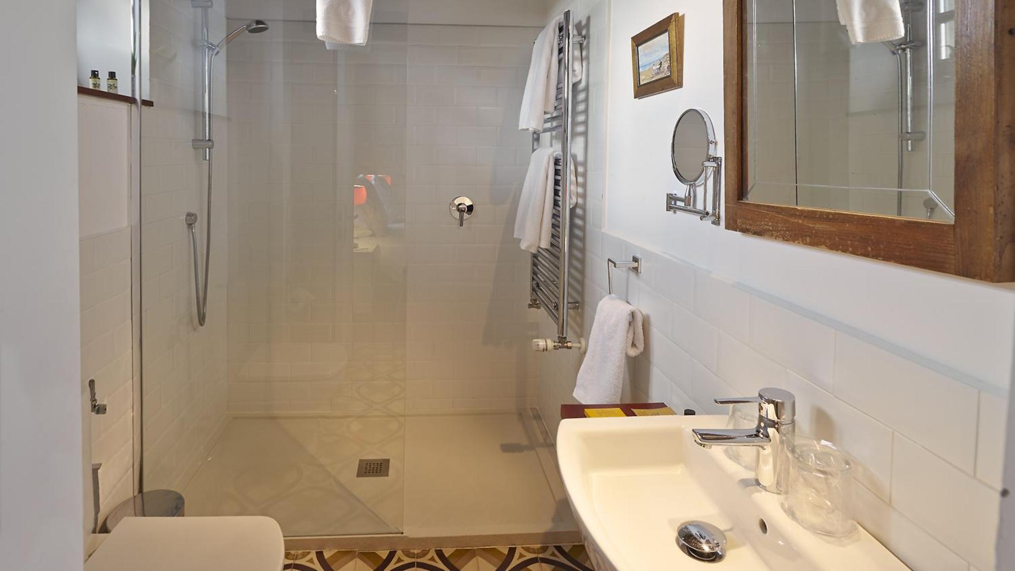 Hotel Rural 3 Cabos El Vallin الغرفة الصورة